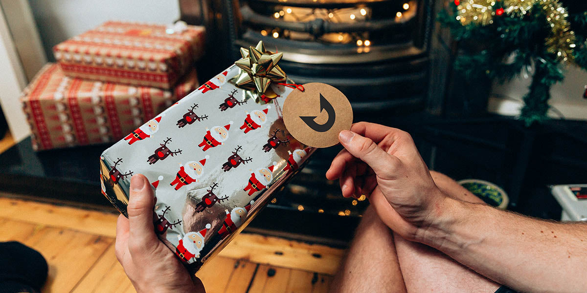 Top Christmas Gifts for Men: Stylish Sportswear They’ll Love