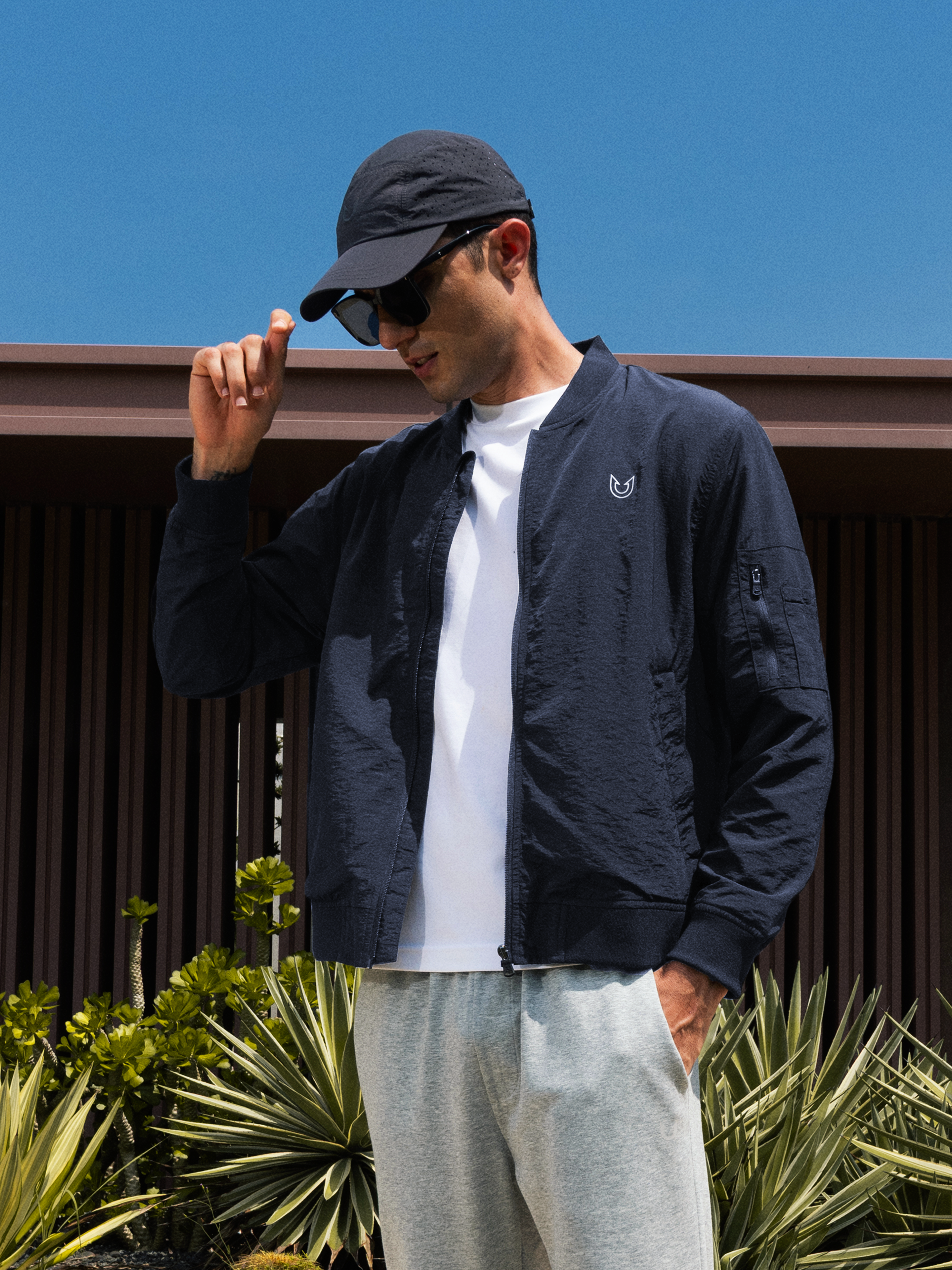 Men's Bomber Jacket Lightweight Casual Windbreaker Zip Up Windproof