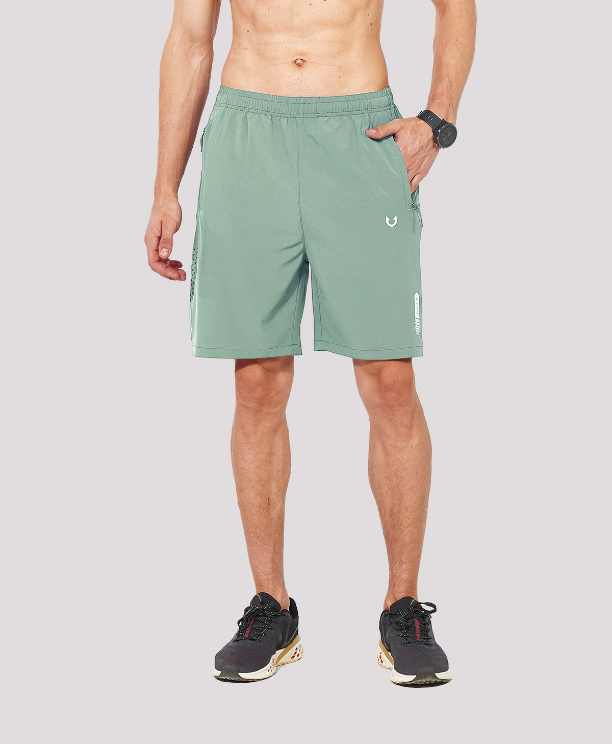 
Men's Athletic Workout 7 Inch Gym Shorts with Zipper Pocket for Hiking — Lodenfrost