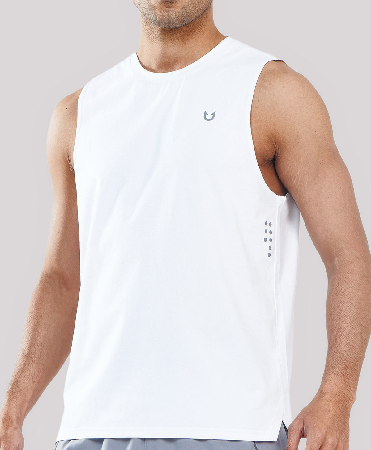 
Men's Muscle Workout Tank Top Performance Quick Dry Sleeveless Shirts — white