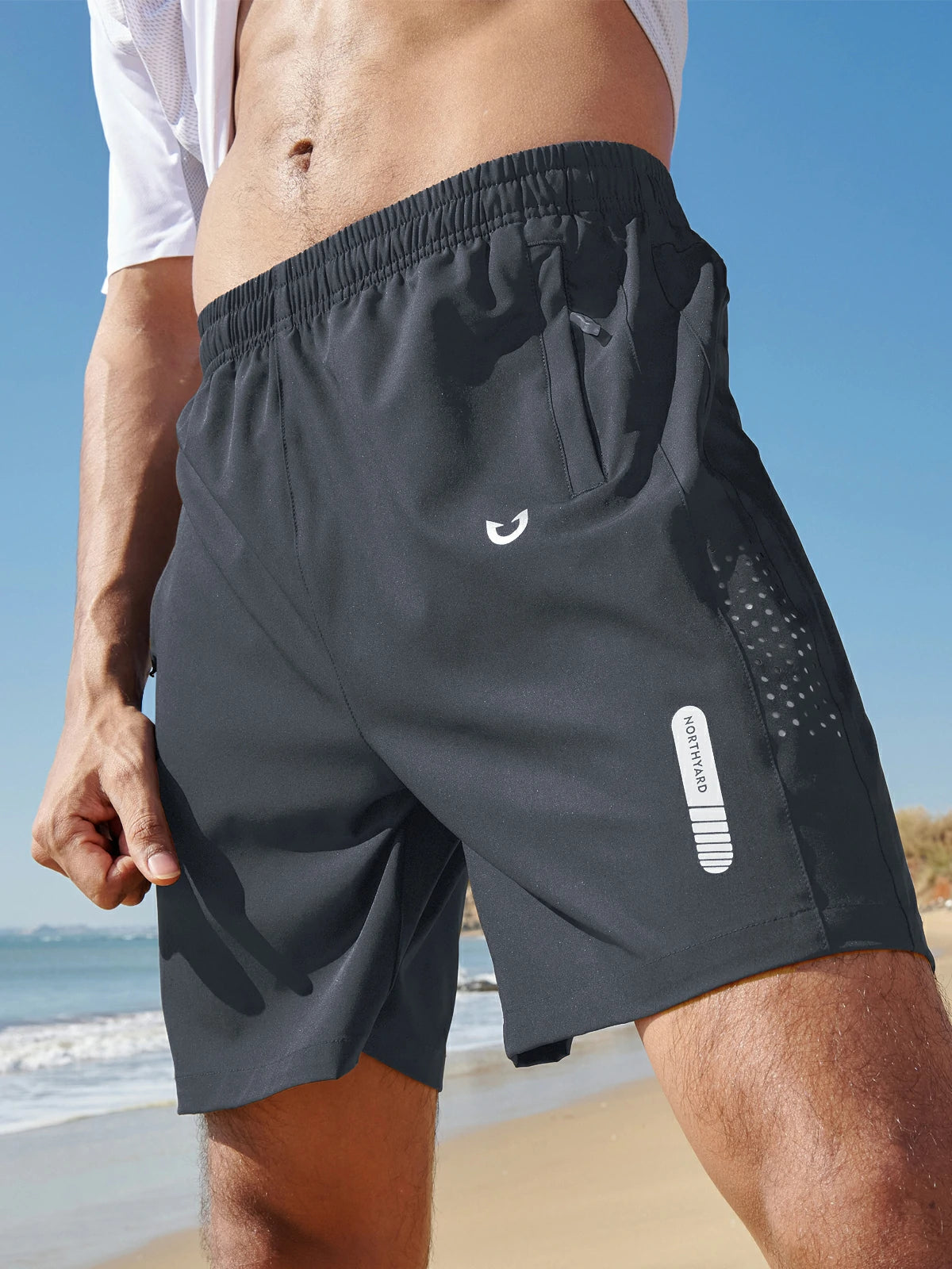 Men's Athletic Workout 7 Inch Gym Shorts with Zipper Pocket for Hiking