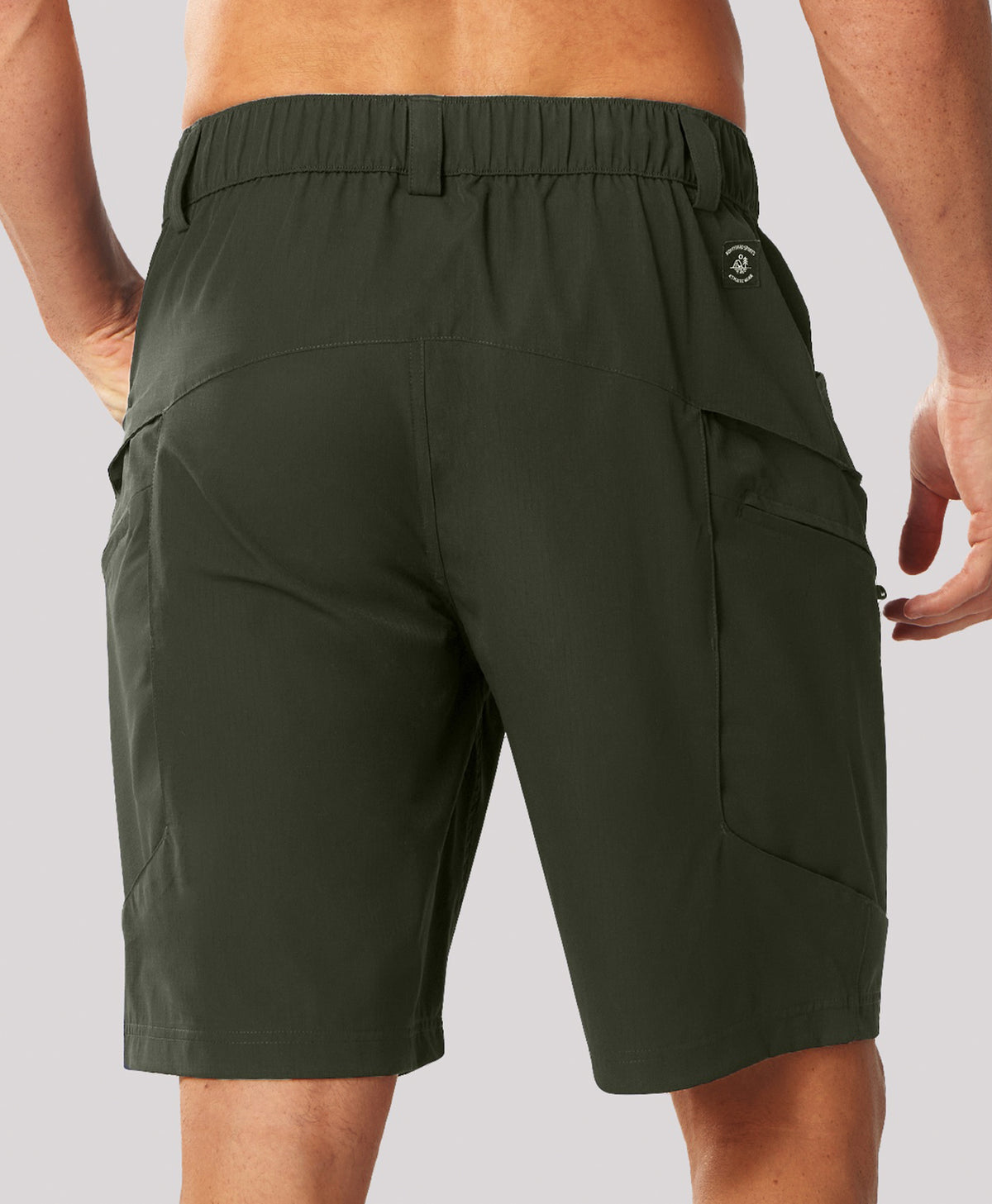 
Men's 9" Water-Resistant 4 Pockets Cargo Hiking Shorts — Army Green