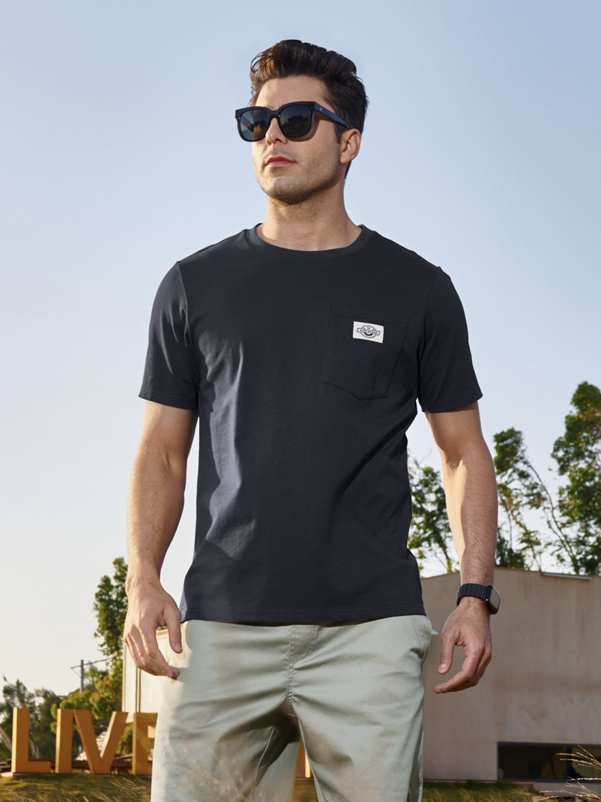 Men's Cotton Crewneck Tee Shirts with Pocket Short Sleeve for Outdoor