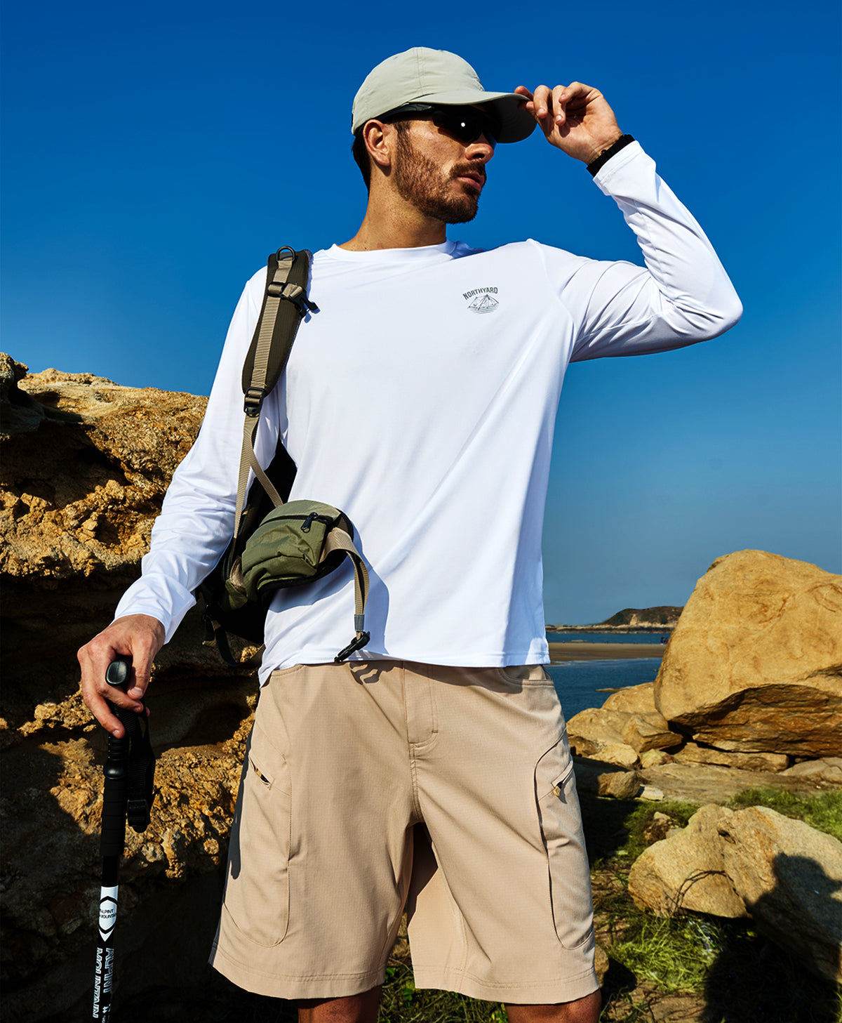 
Men's 9" Water-Resistant 4 Pockets Cargo Hiking Shorts — Khaki