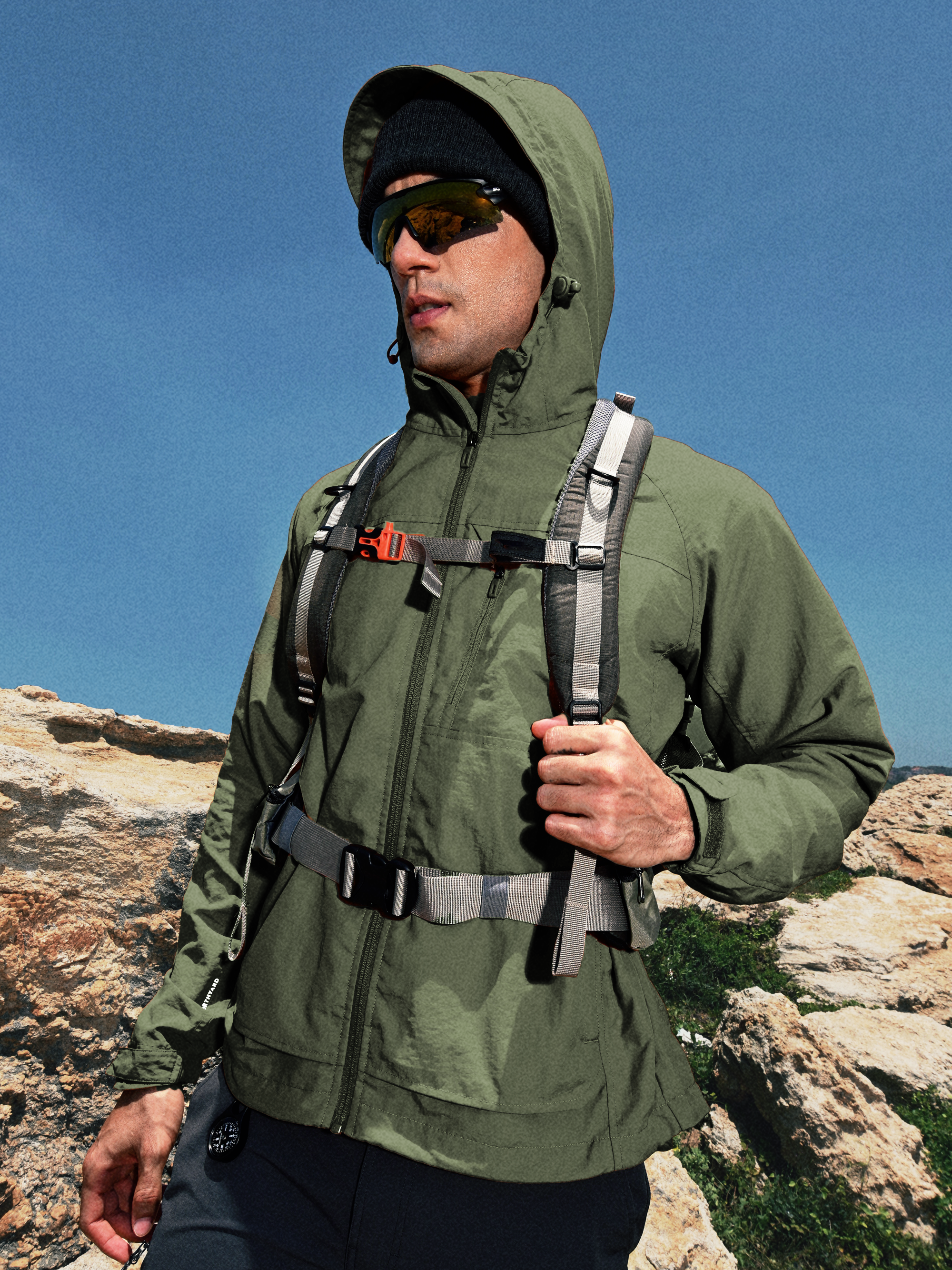 Men's Windbreaker Jackets Lightweight Hooded Windproof Coat for Hiking