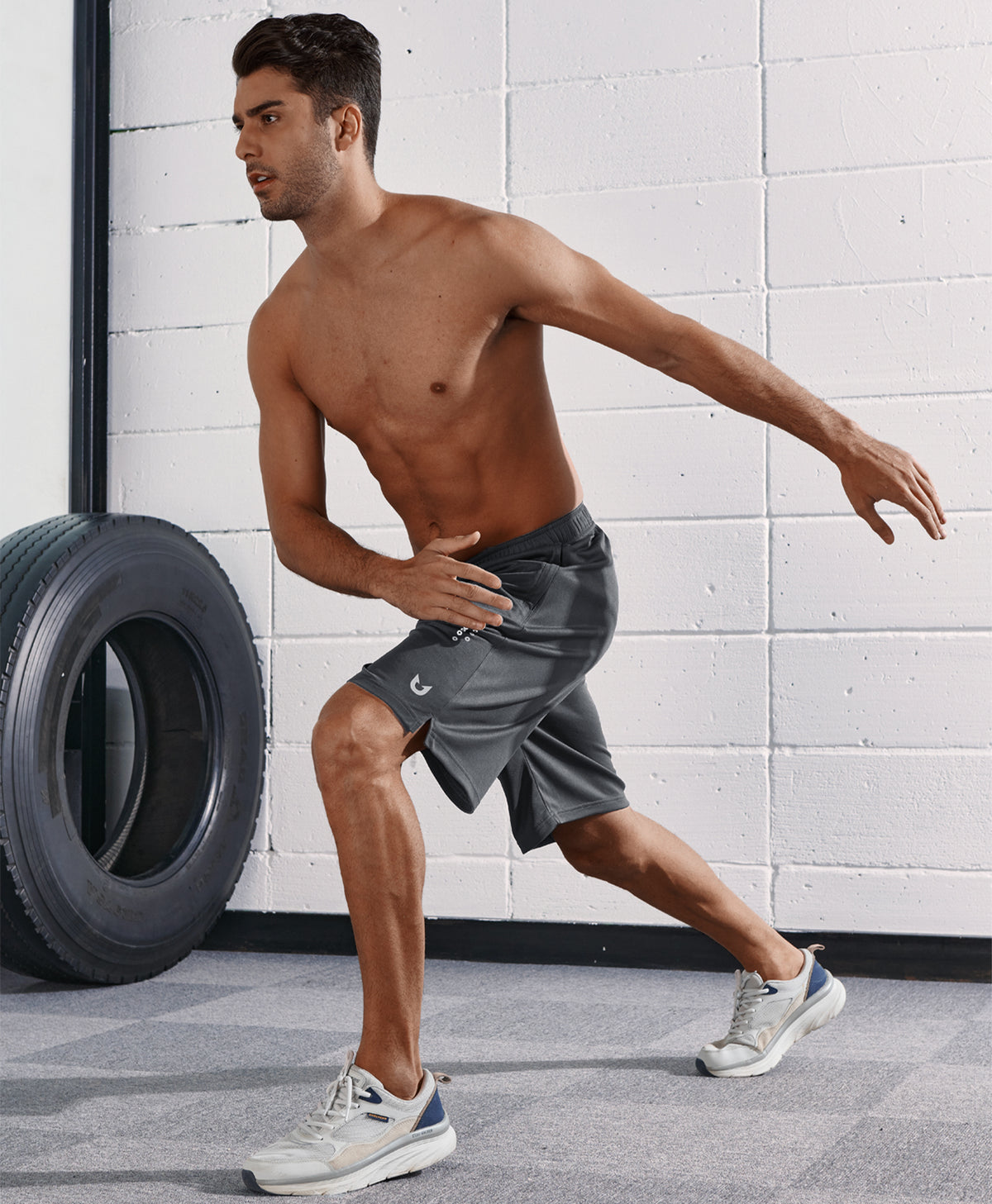 
Men's 10" Breathable Mesh Basketball Athletic Shorts — Dark Grey