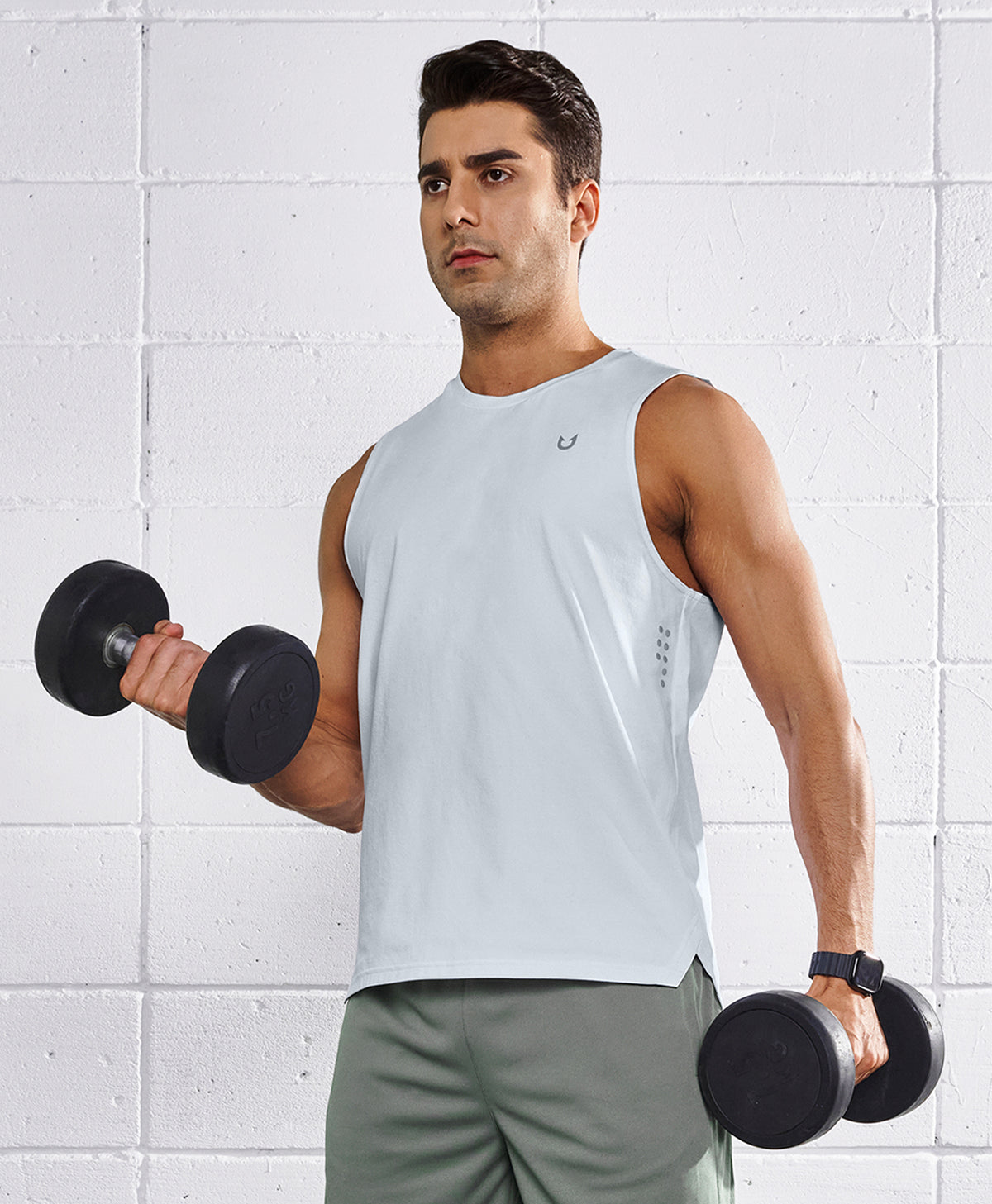 
Men's Muscle Workout Tank Top Performance Quick Dry Sleeveless Shirts — Light Grey