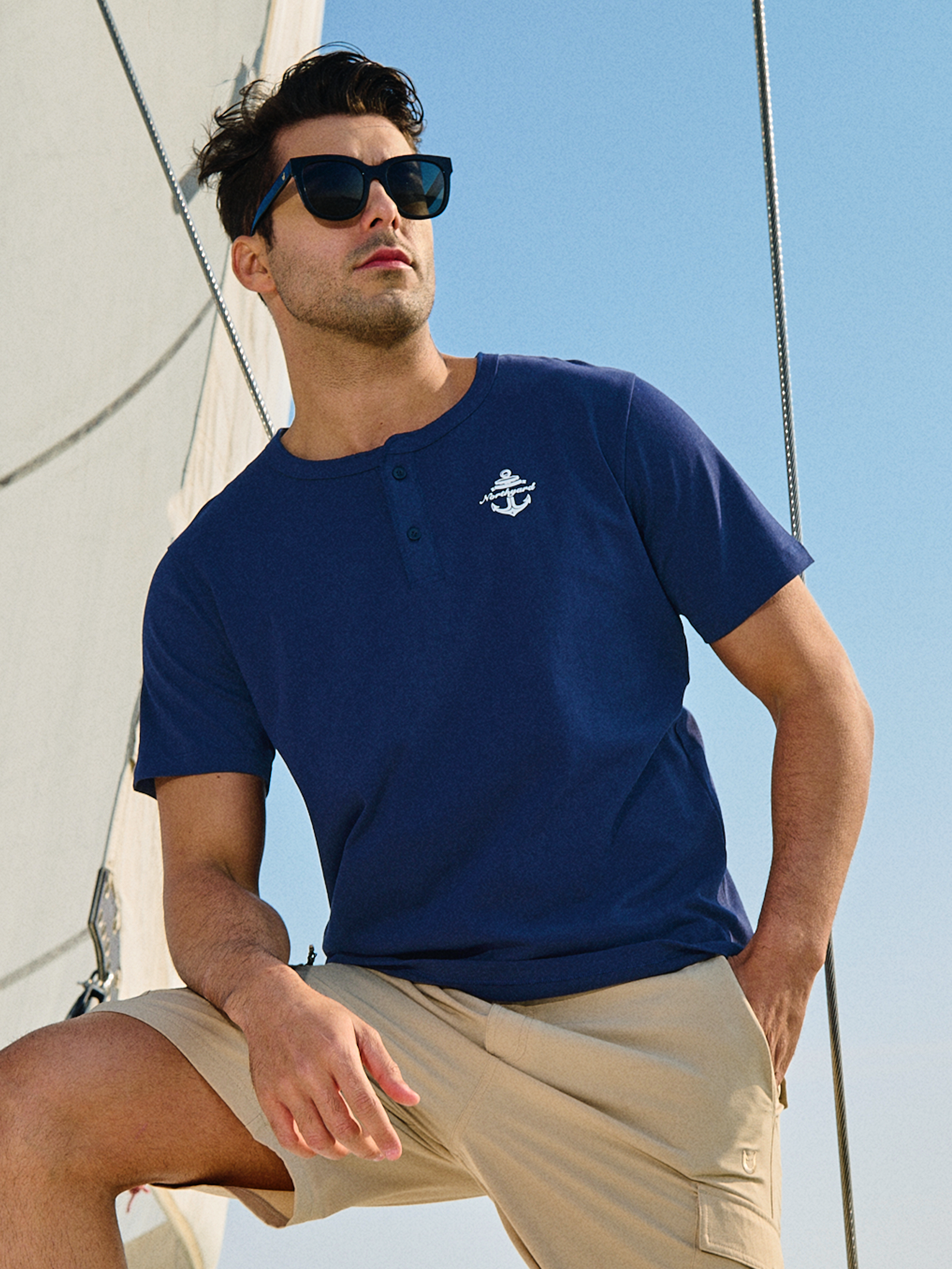 Men's Casual Henley T Shirts Cotton Crewneck Short Sleeve with Button