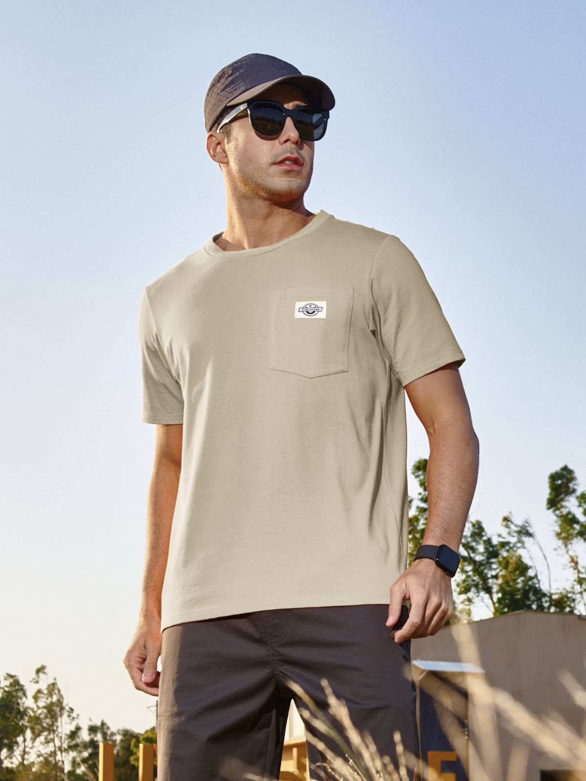 Men's Cotton Crewneck Tee Shirts with Pocket Short Sleeve for Outdoor