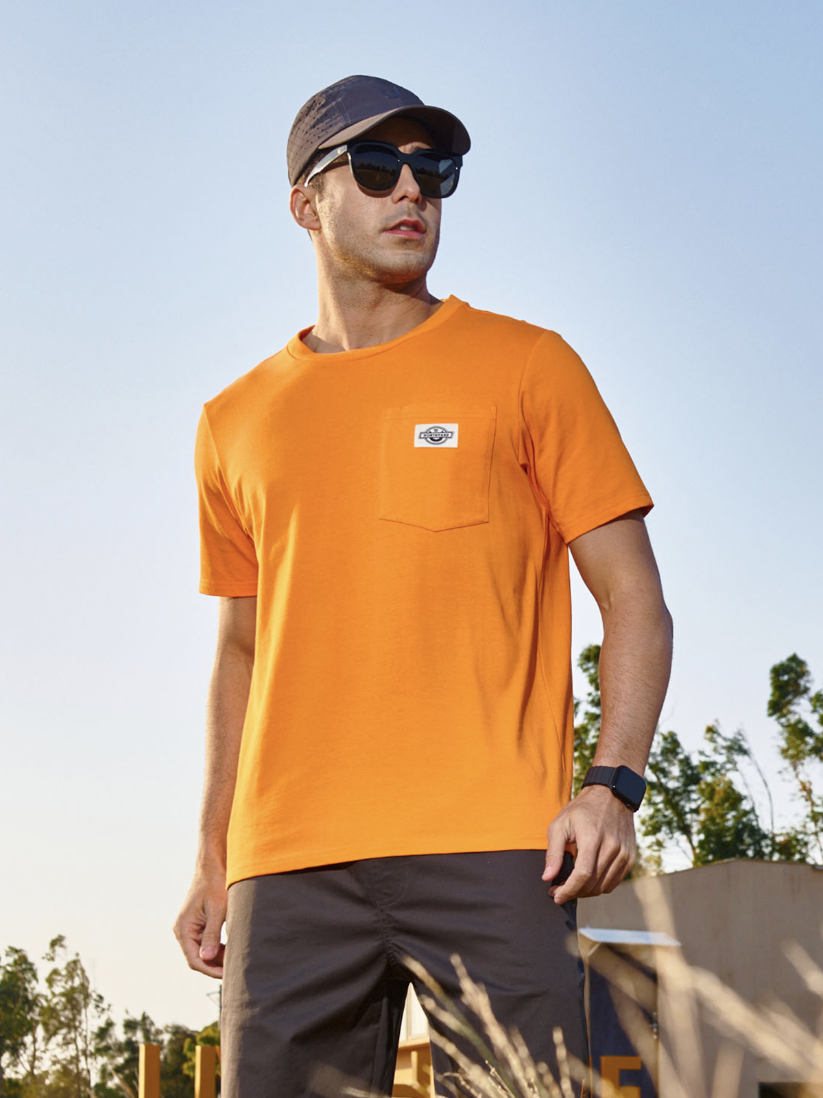 Men's Cotton Crewneck Tee Shirts with Pocket Short Sleeve for Outdoor