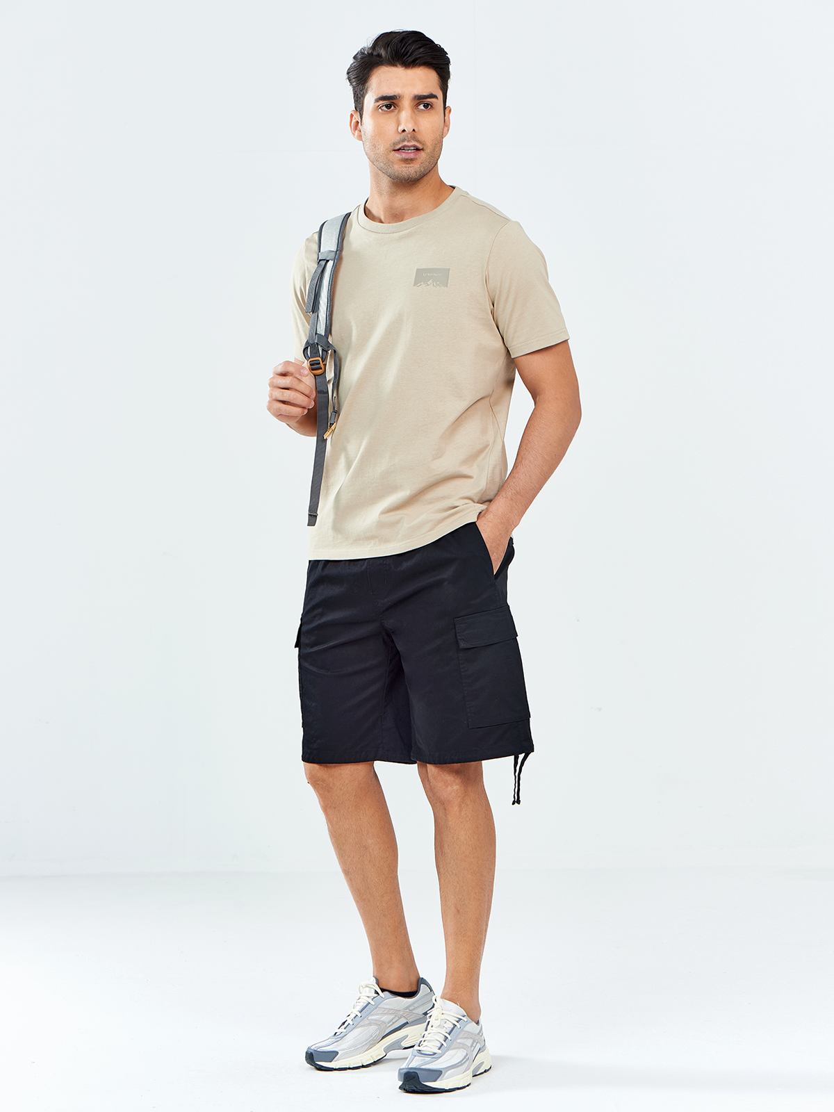 
NORTHYARD Men's 7" Black Casual Outdoor Cargo Shorts with Pockets Twill for Hiking