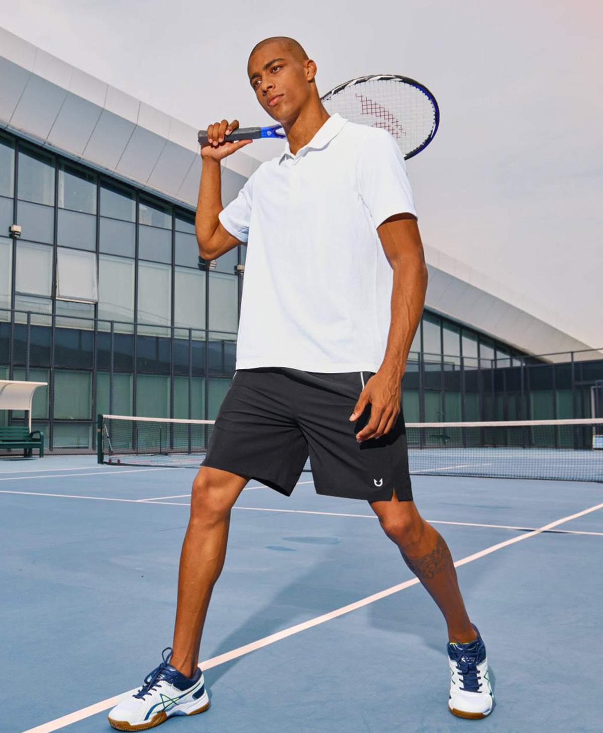 
Men's 7" Stretchy Performance Pickleball Shorts with Triple Secure Zipper Pockets — BLACK