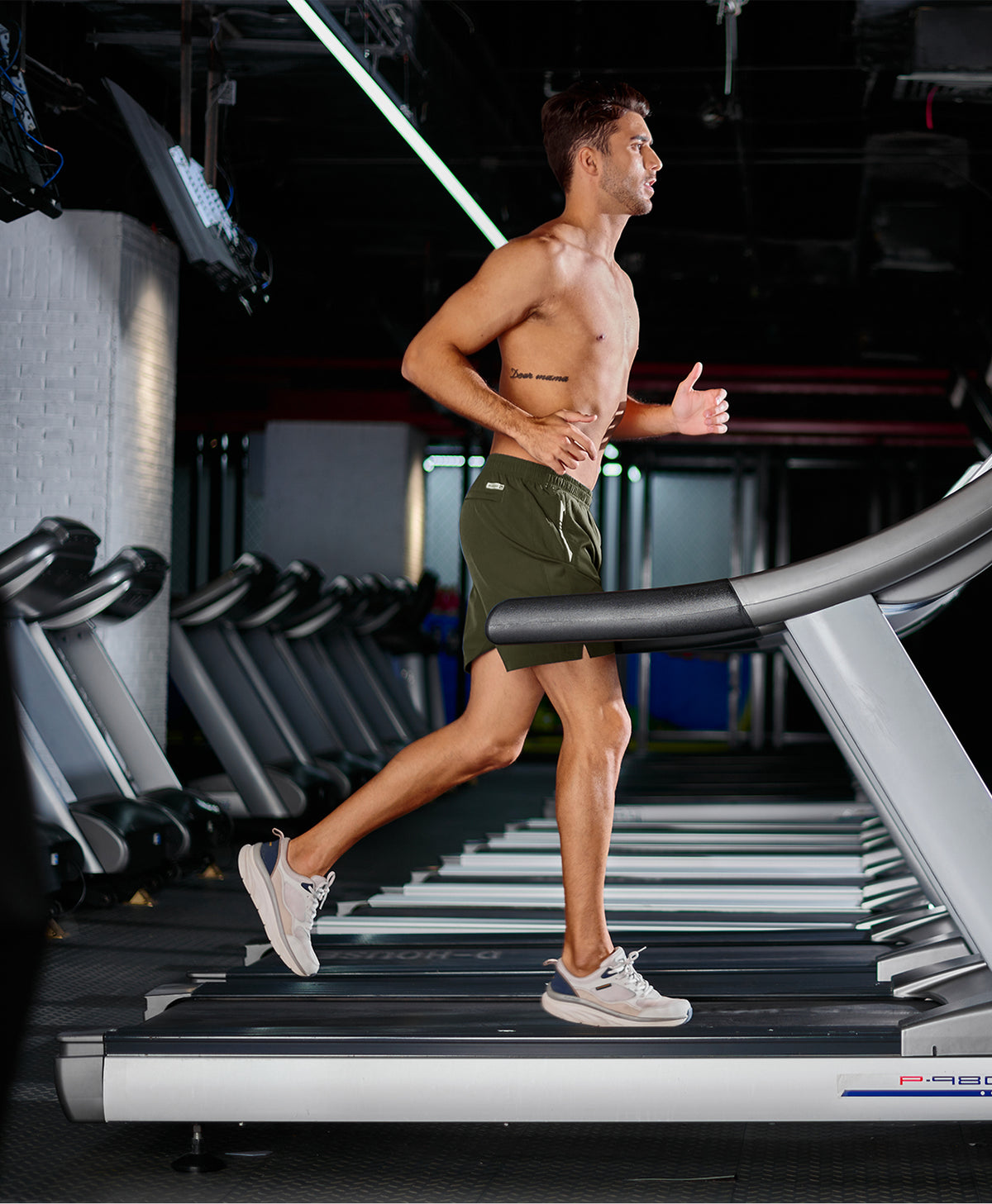 
Men's 5 Inch Inseam Workout Stretch Sweat Shorts for Cycling & Running — army green