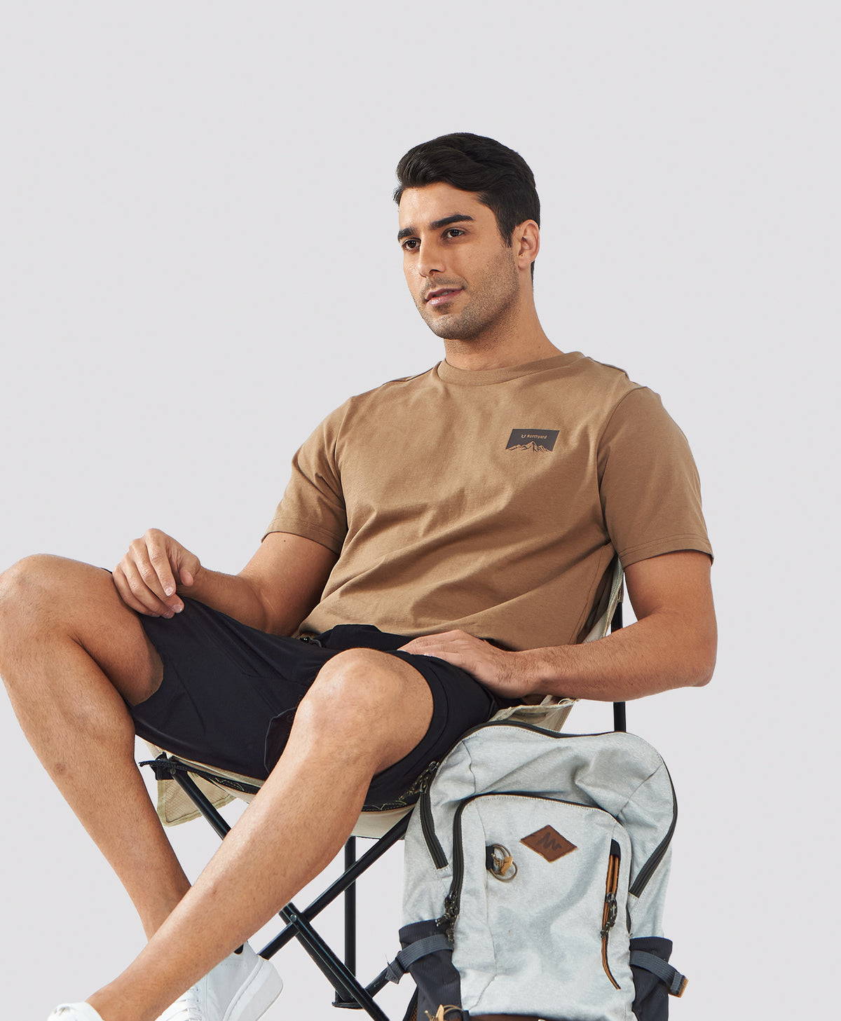 
Men's Heavyweight Cotton Graphic T-Shirt Durable Relaxed-Fit — BROWN