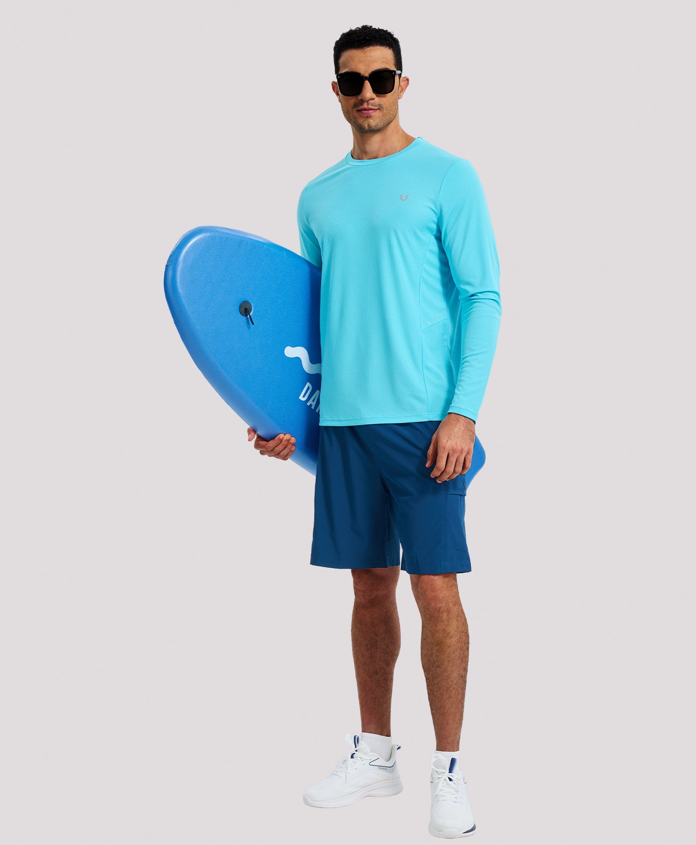 Northyard Men's UV Long Sleeve T-Shirts UPF50+ Thumb Holes for Fishing Hiking #color_LIGHTBLUE
