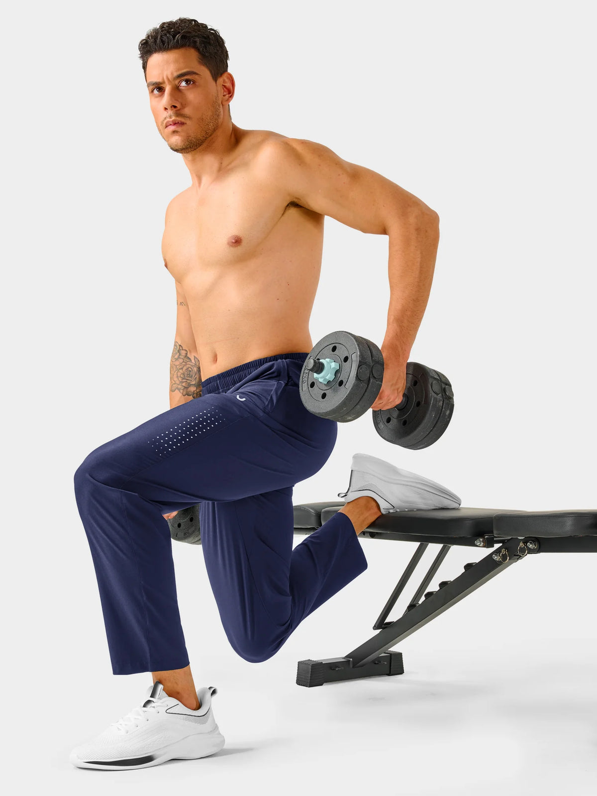 
Men's Open-Bottom Running Workout Pants with 3 Zipper Pockets — NORTHYARD men's navy open-bottom workout pants, workout styling — navy