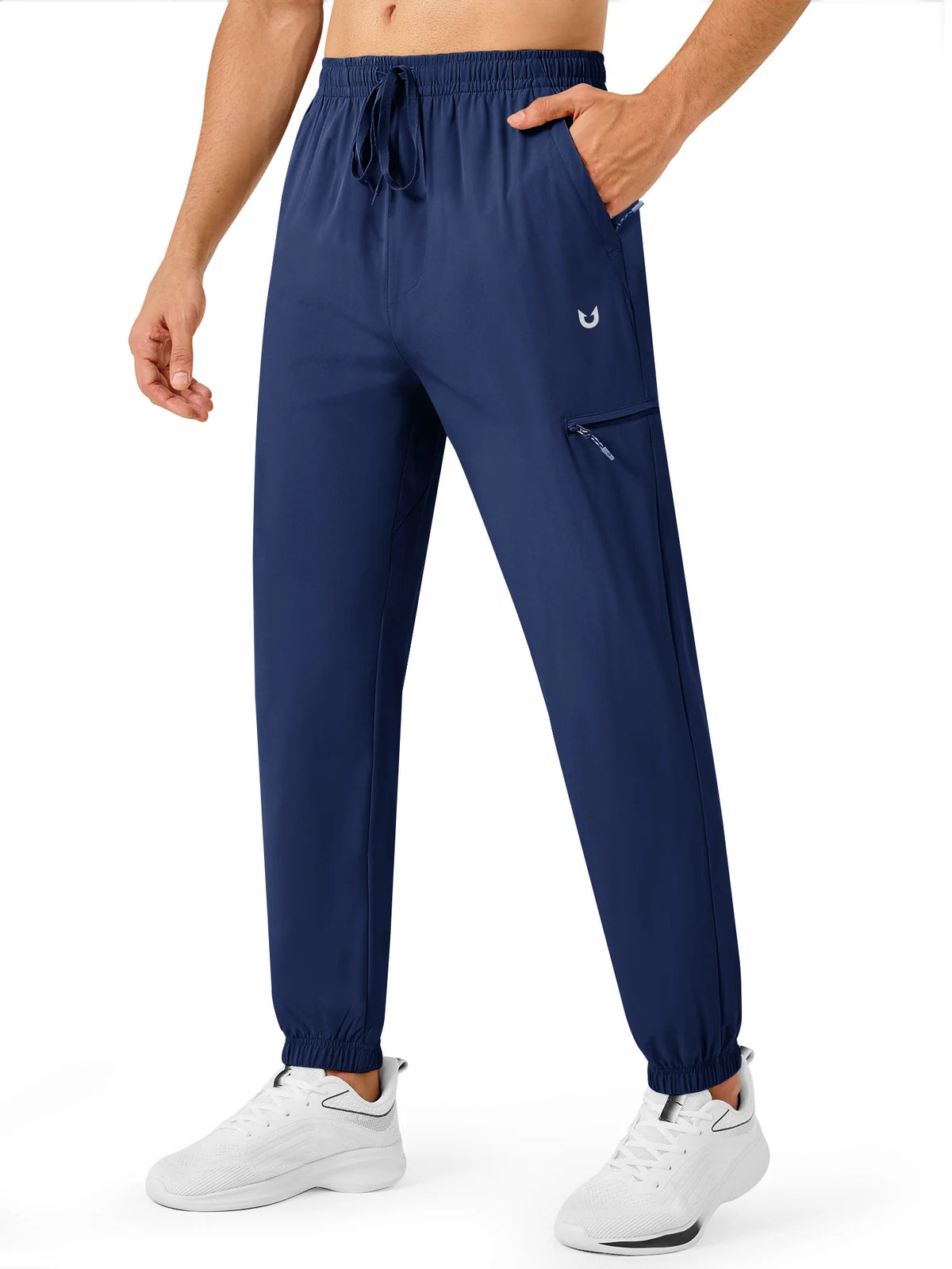 
Men's Lightweight Hiking Joggers with 4 Zipper Pockets — NORTHYARD men's dark blue hiking joggers, front view on model — dark blue