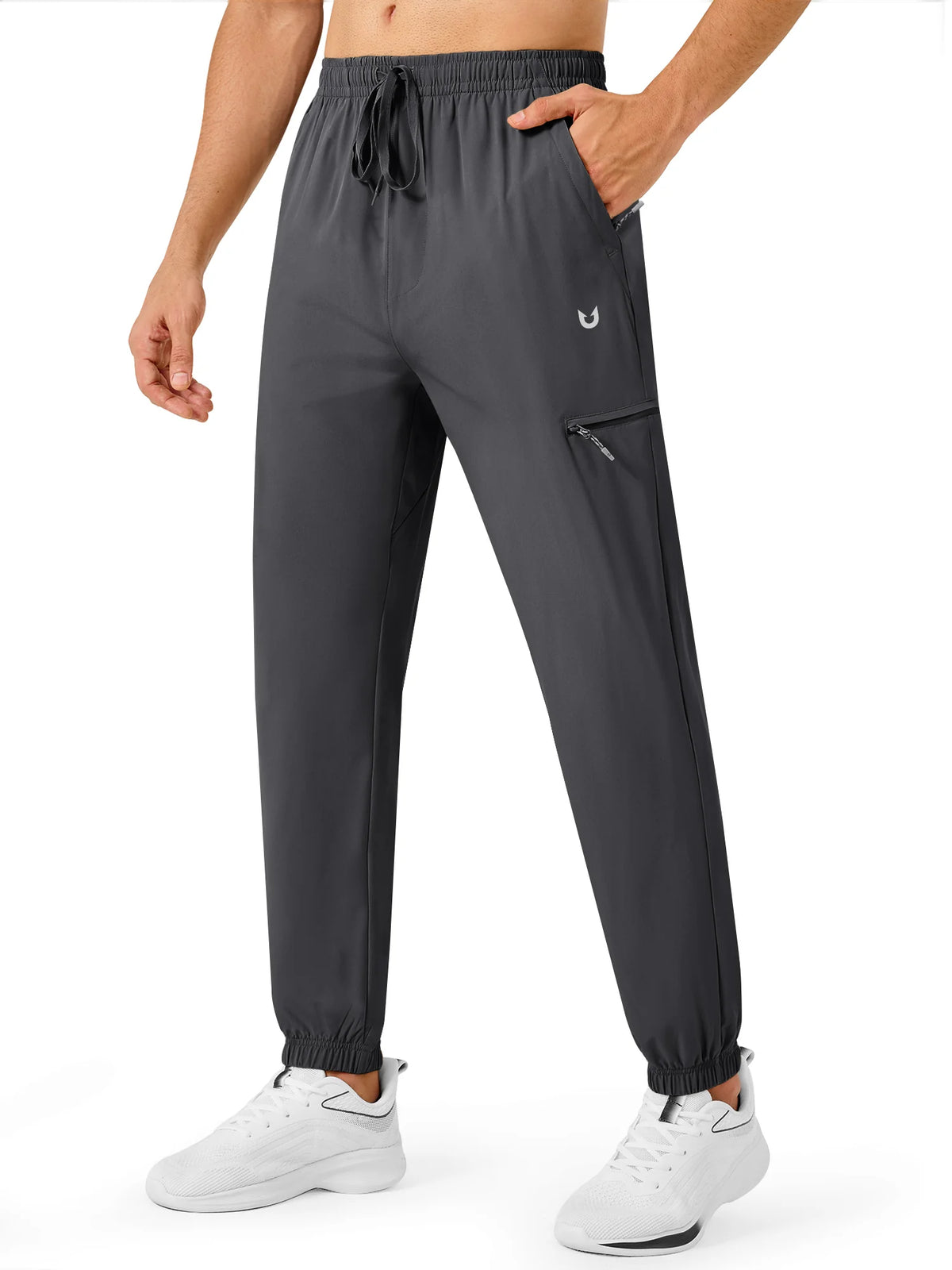 
Men's Lightweight Hiking Joggers with 4 Zipper Pockets — NORTHYARD men's dark grey hiking joggers, front view on model — dark grey