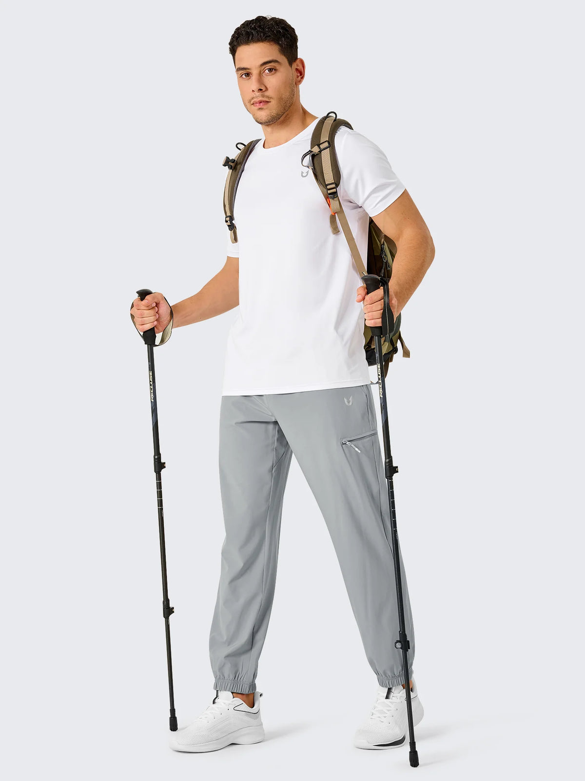 
Men's Lightweight Hiking Joggers with 4 Zipper Pockets — NORTHYARD men's light grey hiking joggers, active outdoor styling — light grey