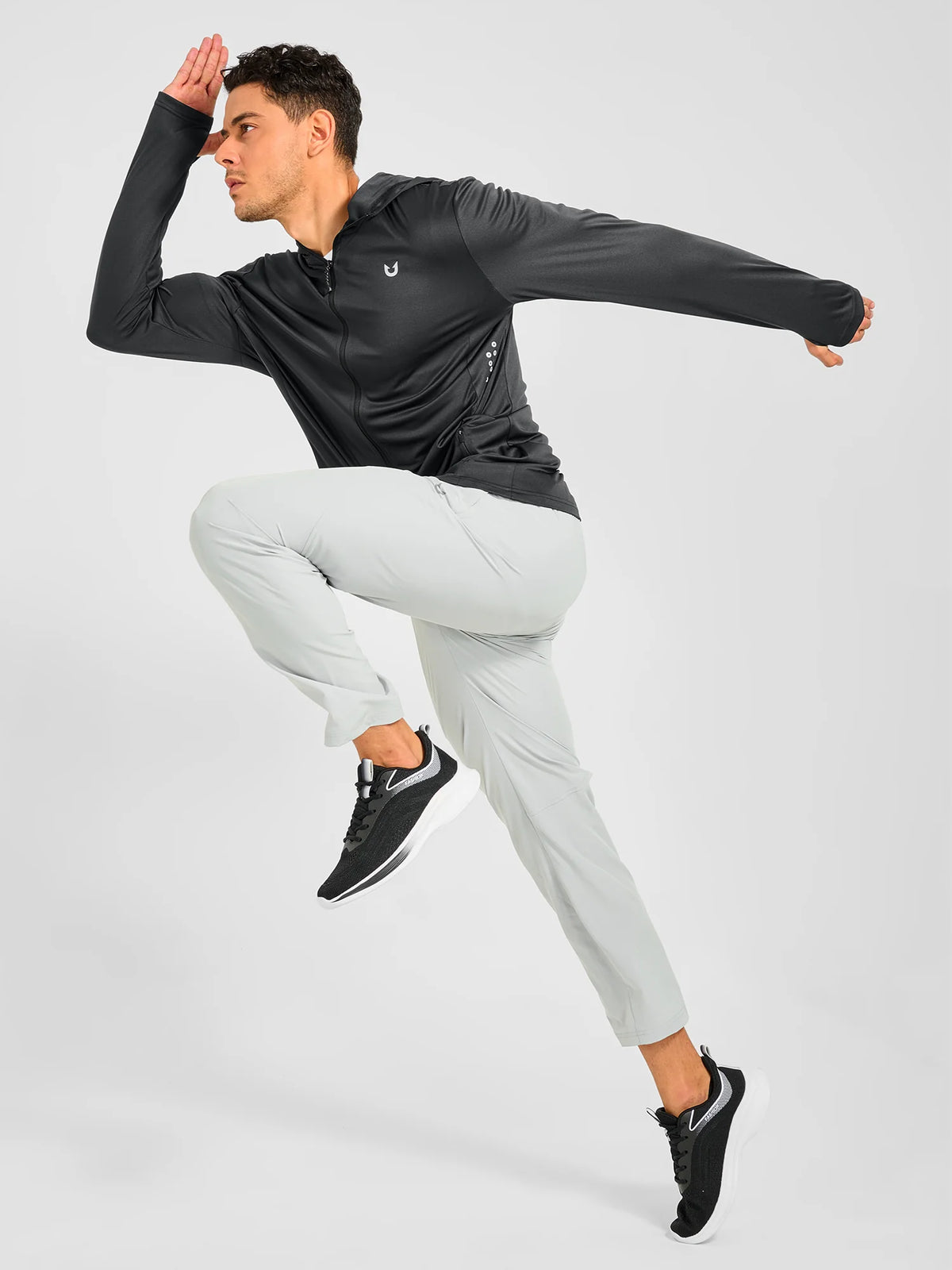 
Men's Sun Protection Full-Zip Running Hoodie with 4 Pockets — NORTHYARD men's black full-zip hooded jacket, outdoor styling — black